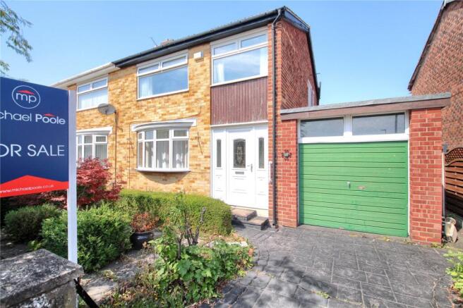 3 bed property, in Bader Avenue, £160,000