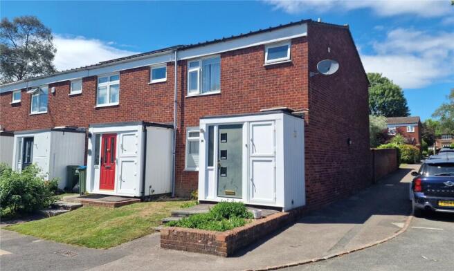 3 bed property, in Quaggy Walk, £750,000