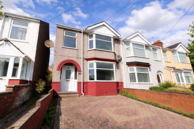 3 bed property, in Hermitage Road, £229,000
