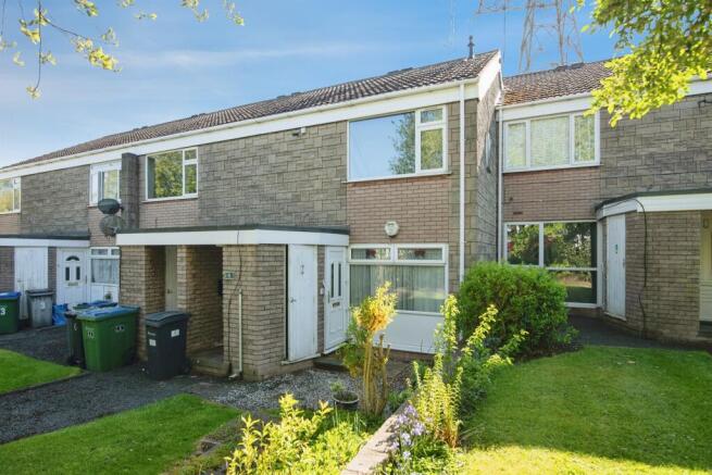 1 bed property, in Ascot Walk, £55,000