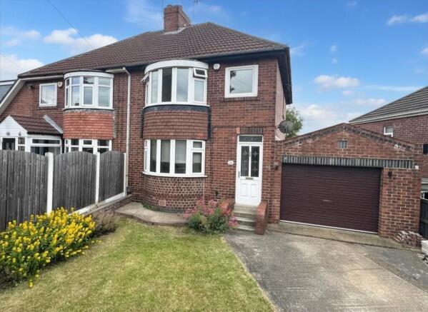 3 bed property, in Clough Road, £209,950