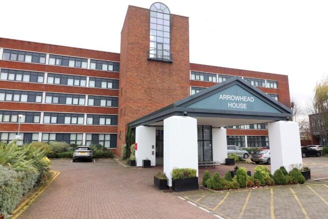 1 bed property, in Arrowhead House, £117,500