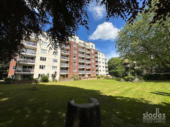 2 bed property, in Norton Grange, £240,000