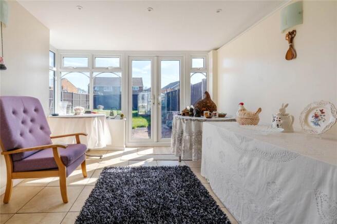 3 bed property, in South Lawne, £365,000