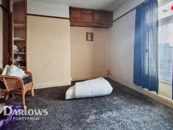 4 bed property, in Rickard Terrace, £120,000