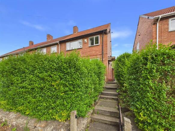 3 bed property, in Bowness Place, £145,000