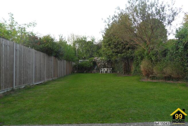 4 bed property, in Malvern Road, £450,000