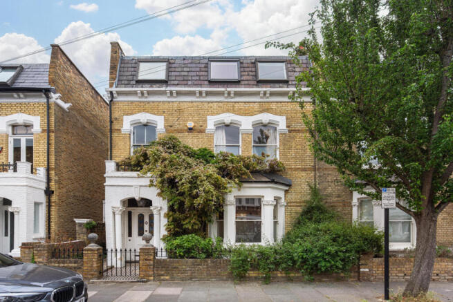 5 bed property, in Lilyville Road, £2,500,000