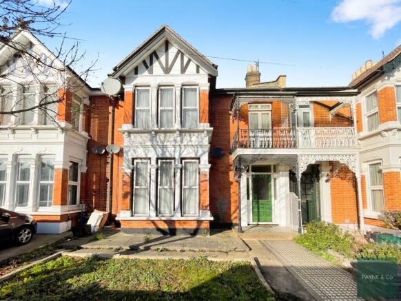 4 bed property, in Ranelagh Gardens, £720,000