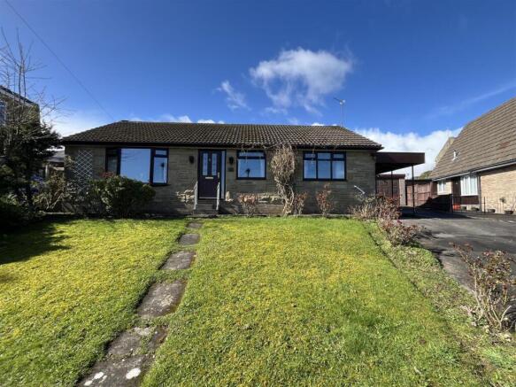 3 bed property, in Langdale Avenue, £245,000