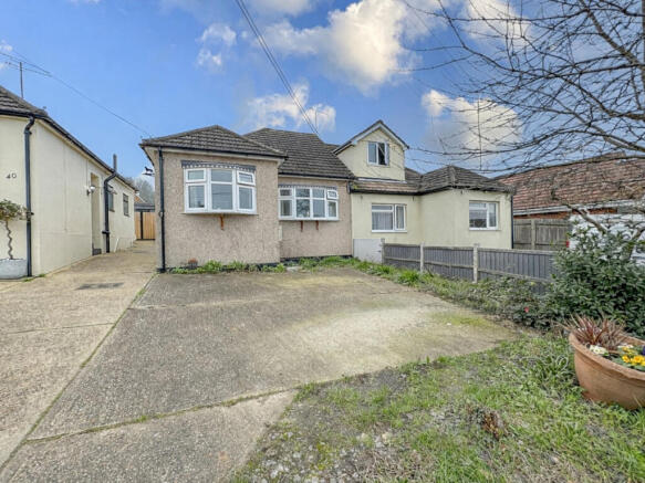 3 bed property, in Mortimer Road, £400,000
