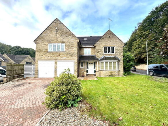 6 bed property, in Millstones, £625,000