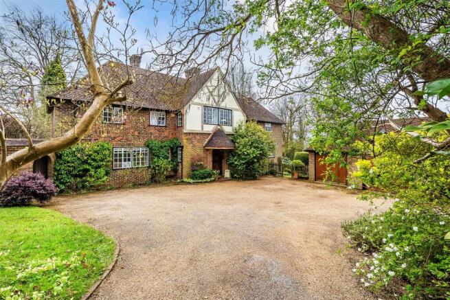 4 bed property, in Rockfield Road, £1,850,000