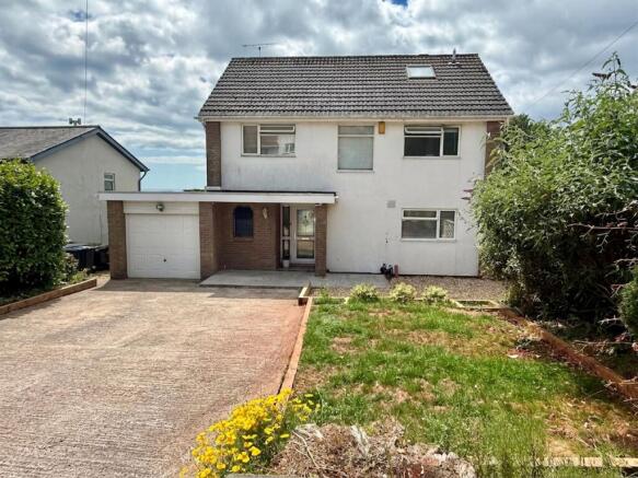 3 bed property, in Oxlea Road, £625,000
