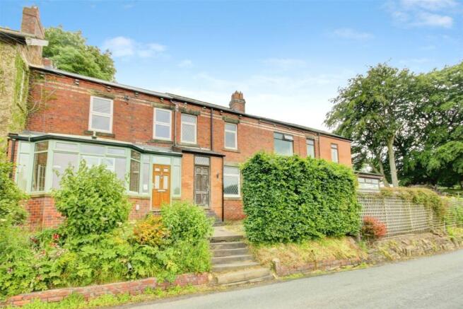 2 bed property, in Rose Cottages, £69,950