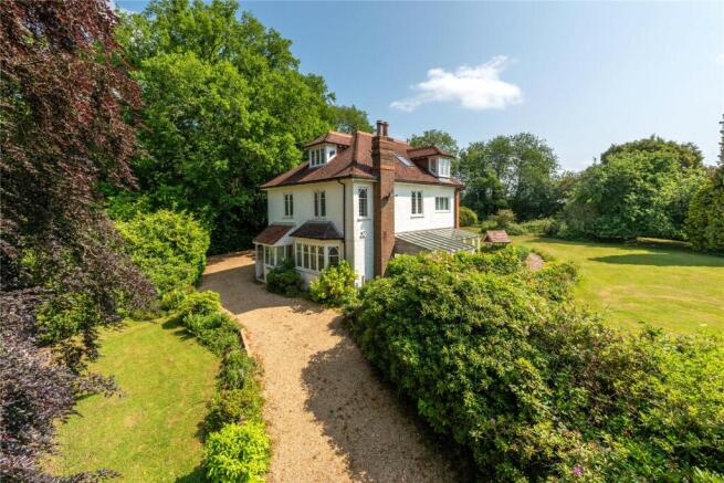 5 bed property, in Friday Street, £1,150,000