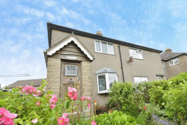 3 bed property, in Kirkstone Road, £195,000