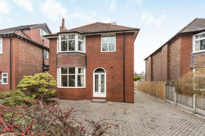 3 bed property, in Ashley Road, £800,000