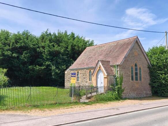 1 bed property, in Longburton, £175,000