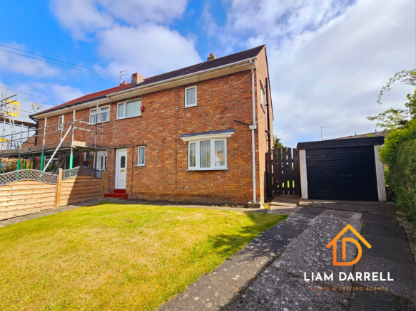 3 bed property, in Hatterboard Drive, £170,000