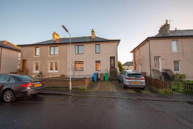 2 bed property, in Timmons Park, £80,000