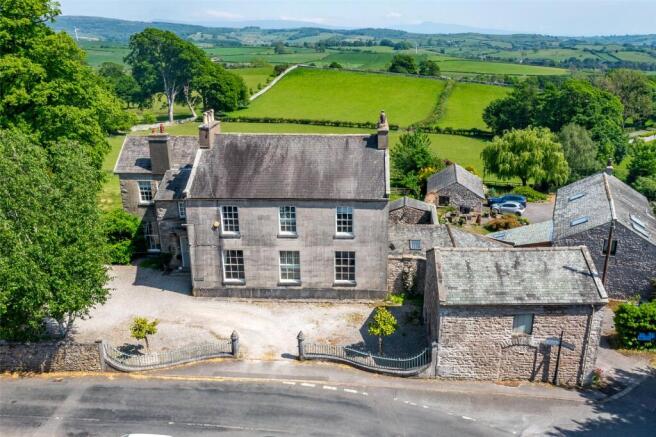 6 bed property, in Yealand Road, £1,250,000
