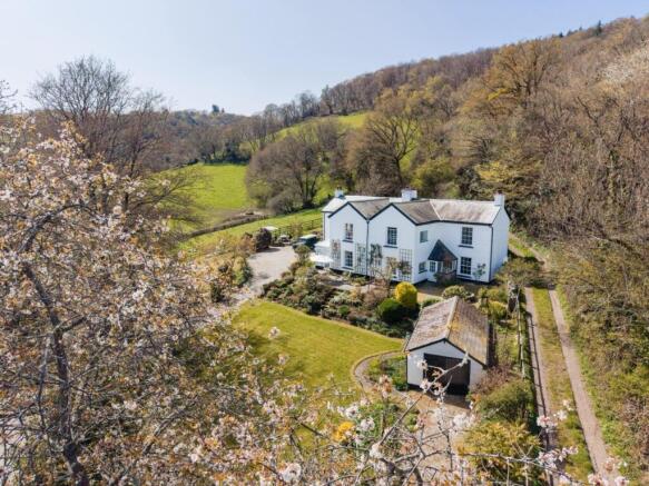 4 bed property, in Nr Christow, £1,200,000