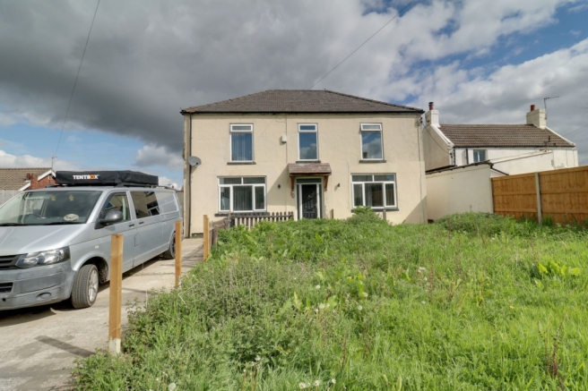 4 bed property, in Chapel Lane, £140,000