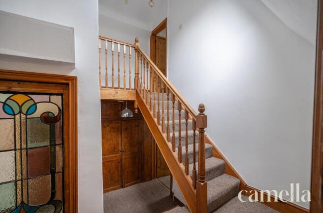 2 bed property, in Rivers Street Place, £280,000