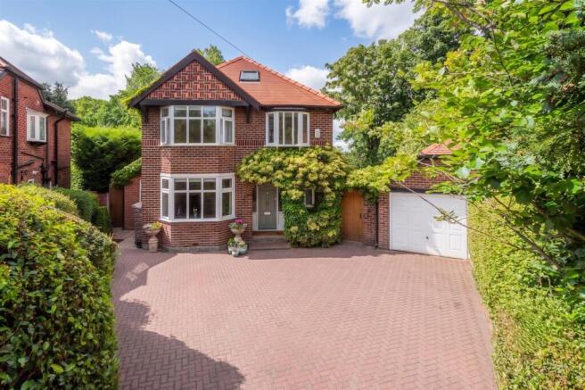 4 bed property, in Kenwood Avenue, £1,400,000
