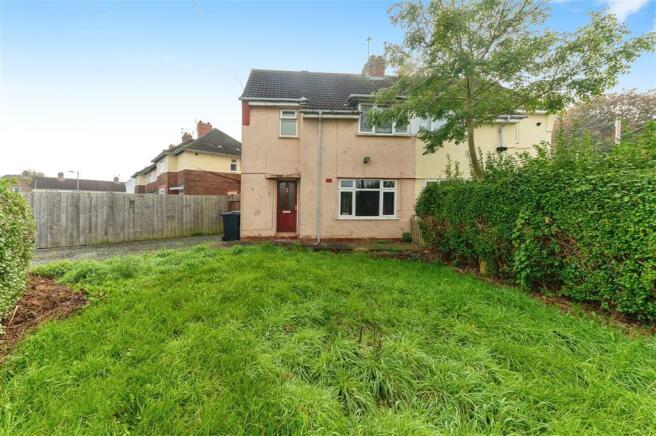 3 bed property, in 9th Avenue, £90,000