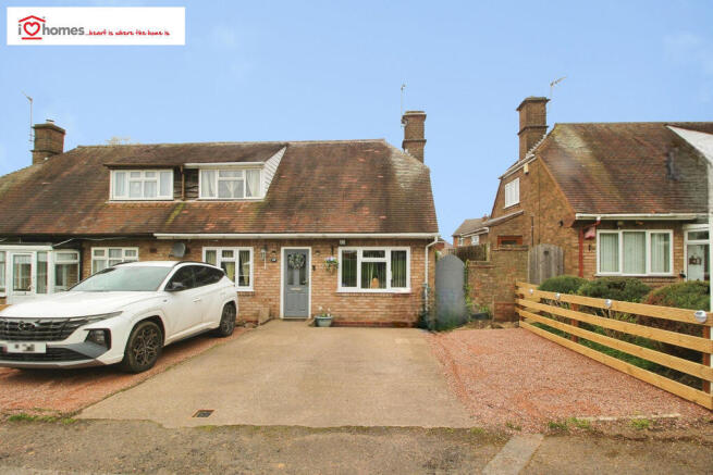 2 bed property, in Broadmeadow, £230,000