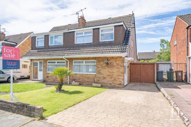 3 bed property, in Shavington Avenue, £230,000