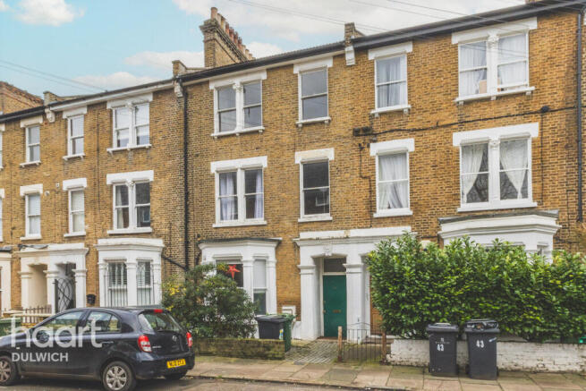 3 bed property, in Paulet Road, £525,000
