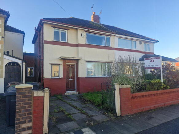 3 bed property, in Linden Avenue, £175,000