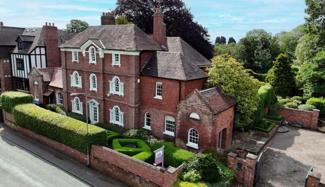 7 bed property, in The Red House, £1,650,000