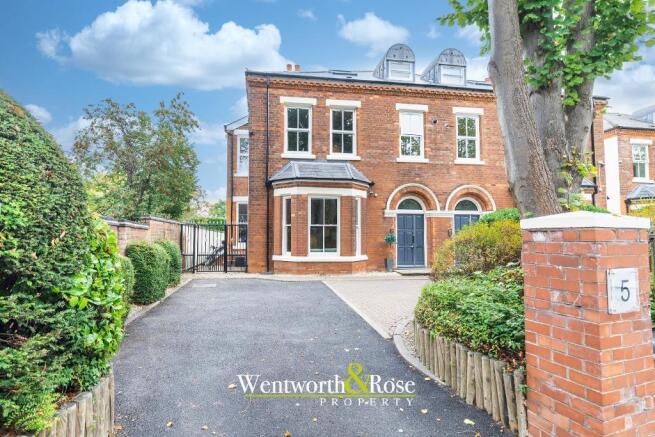 3 bed property, in Rotton Park Road, £550,000