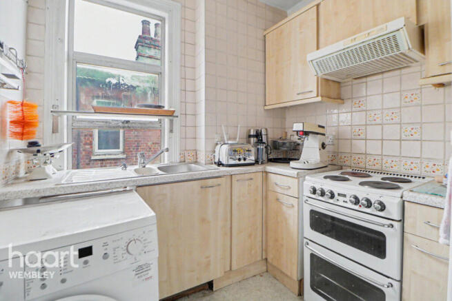 3 bed property, in St Marys Road, £365,000