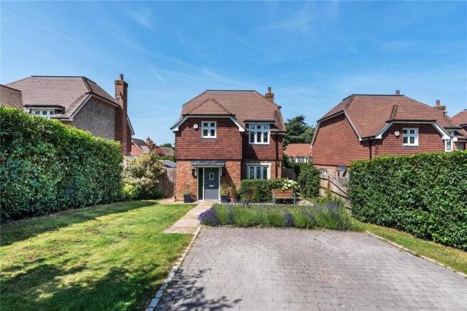 3 bed property, in Eden Hall, £675,000