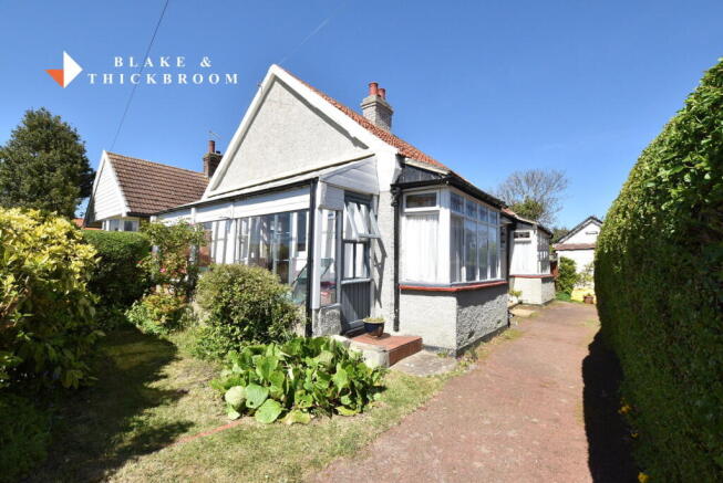 2 bed property, in Hereford Road, £250,000