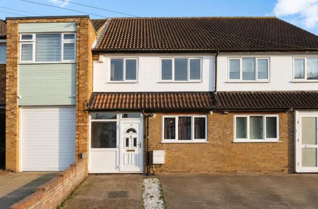 3 bed property, in James Lane, £500,000