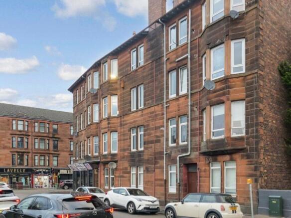 1 bed property, in 3J Broadloan, £45,000