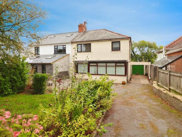 3 bed property, in Leckwith Road, £280,000