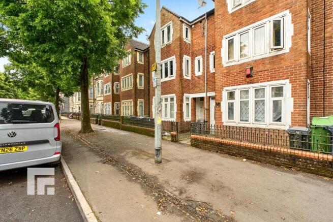4 bed property, in Neville Street, £515,000