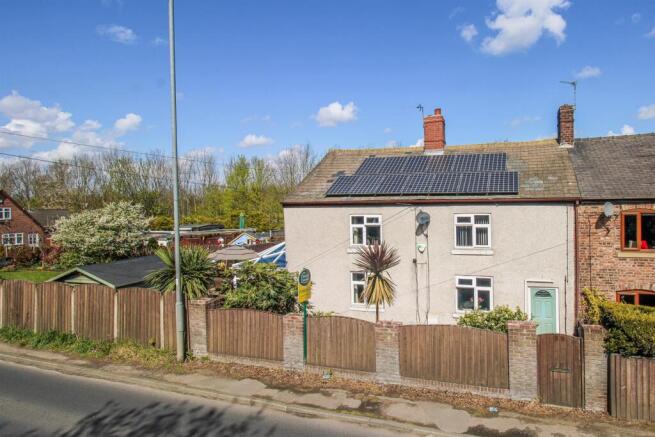 3 bed property, in Patrick Green, £465,000