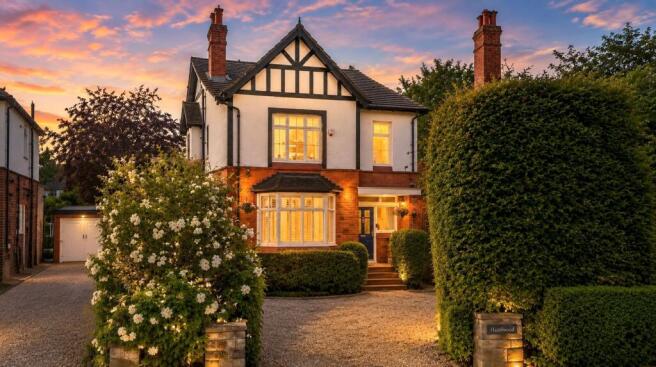 5 bed property, in Arthog Road, £1,250,000
