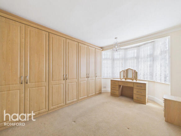 3 bed property, in Lonsdale Avenue, £500,000