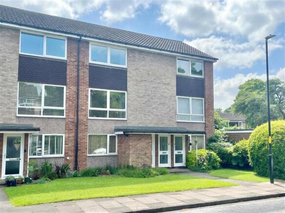 2 bed property, in Eldon Drive, £185,000
