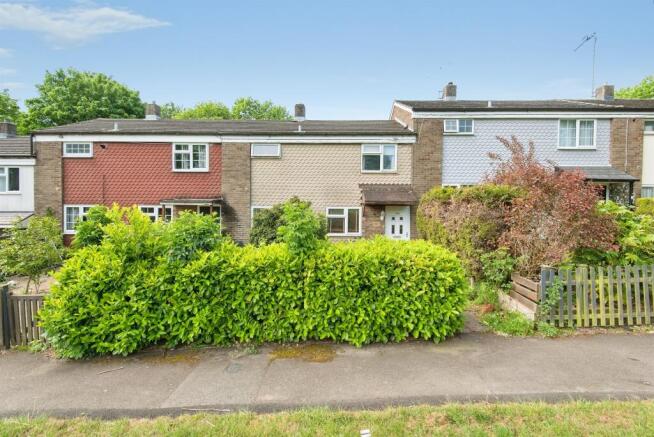 3 bed property, in Archer Road, £275,000