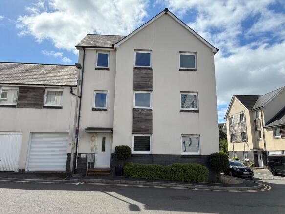 2 bed property, in 13 Minotaur Way, £75,000